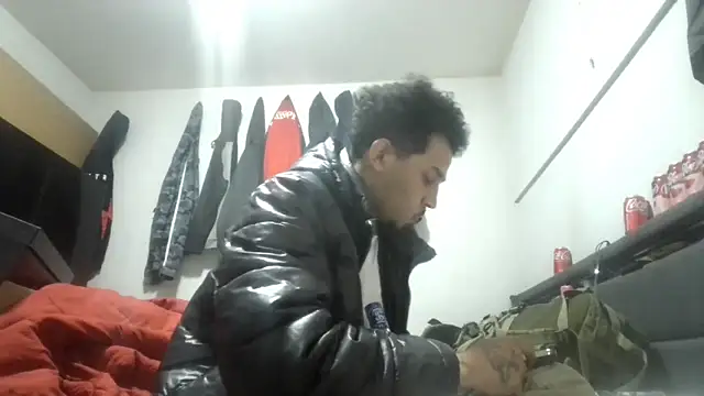 bigdickjojo69 online show from 03-24-26, 12:37