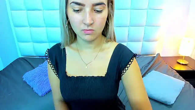 teresasroom  online show from 10-21-25, 02:29