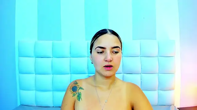 teresasroom  online show from 10-29-25, 03:36