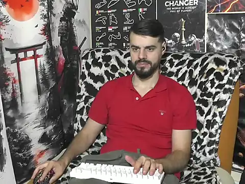 Snapshot of 00george chatting on 12-14-25, 12:43 00george online show from 12-14-25, 12:43