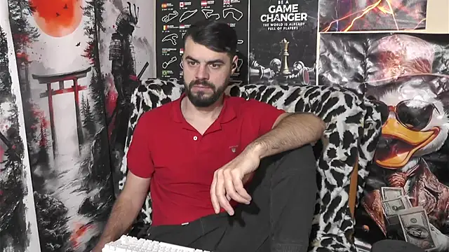 Snapshot of 00george chatting on 01-05-26, 07:17 00george online show from 01-05-26, 07:17