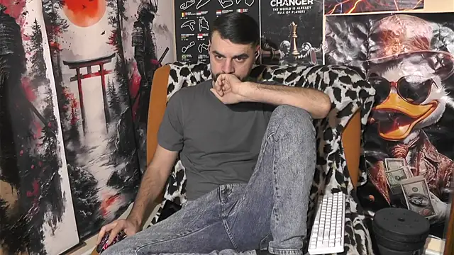 Snapshot of 00george chatting on 01-15-26, 05:45 00george online show from 01-15-26, 05:45