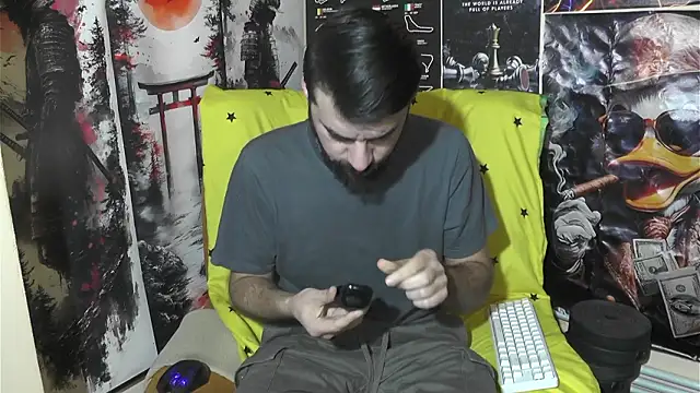 Snapshot of 00george chatting on 03-03-26, 09:04 00george online show from 03-03-26, 09:04