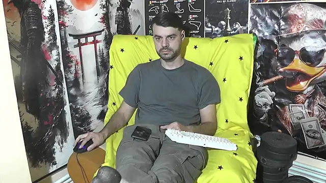 Snapshot of 00george chatting on 03-13-26, 12:56 00george online show from 03-13-26, 12:56