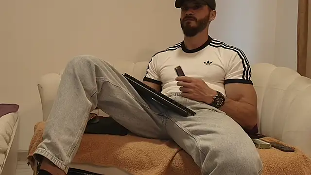 MauroTwin online show from 05-15-26, 05:09