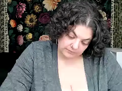 Exotic-Melons online show from 05-10-26, 07:41