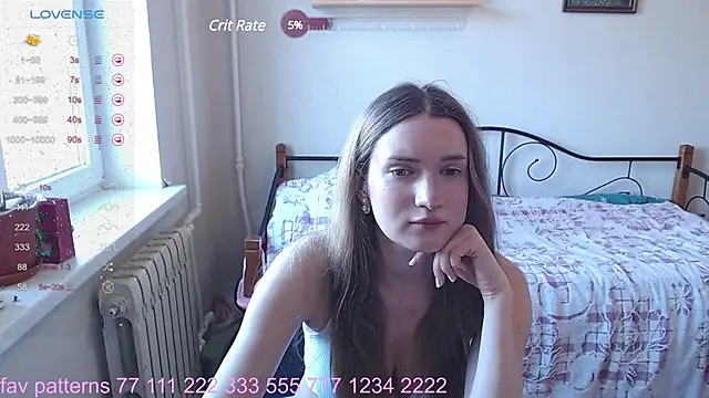 Hot Rhaenyra online show from 03-01-25, 12:12
