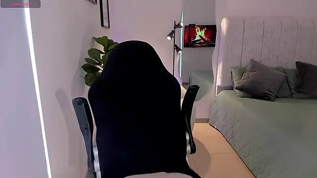 Snapshot of AmyWood chatting on 03-03-26, 01:28 AmyWood online show from 03-03-26, 01:28