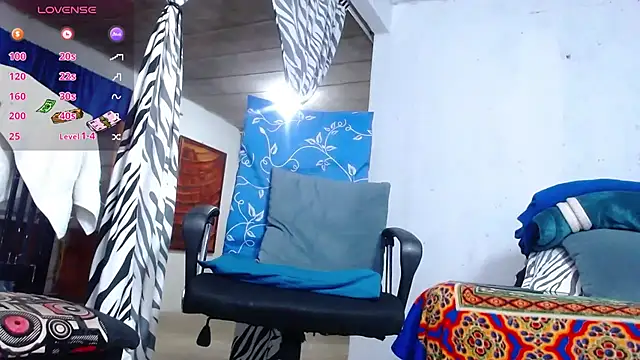 Snapshot of kilian_xx chatting on 03-25-26, 08:31 kilian xx online show from 03-25-26, 08:31