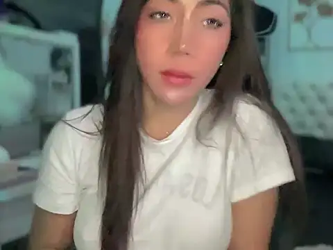 Snapshot of kristinestar chatting on 01-07-26, 12:24 kristinestar online show from 01-07-26, 12:24