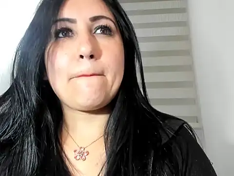 Snapshot of foxy-porn1 chatting on 10-11-25, 10:19 foxy-porn1 online show from 10-11-25, 10:19