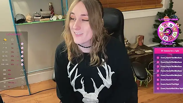 luluvaladon online show from 01-13-25, 01:56