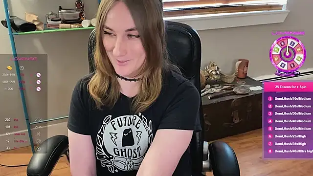 luluvaladon online show from 02-05-25, 11:06