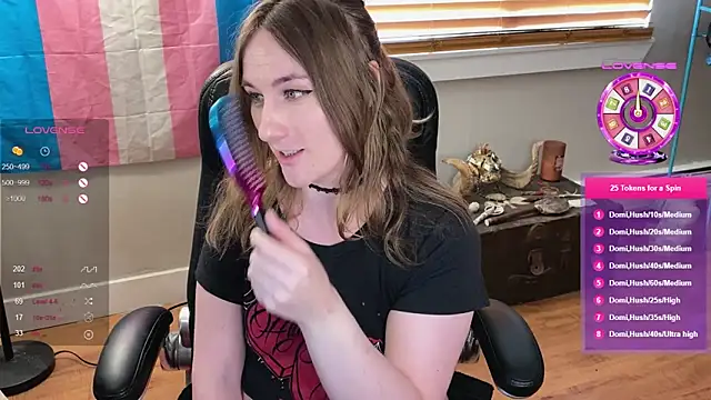 luluvaladon online show from 03-15-25, 11:39