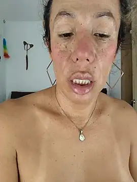 YOURSDEBORA online show from 12-13-25, 08:04