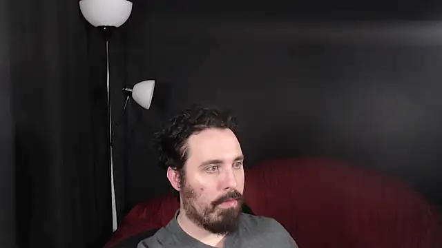 Snapshot of Metalstud chatting on 01-03-25, 05:50 Metalstud online show from 01-03-25, 05:50