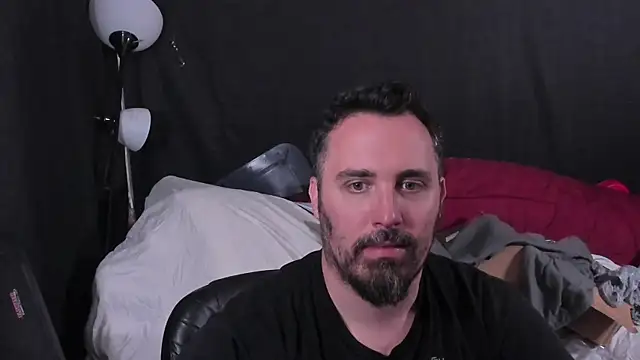 Metalstud online show from 05-06-26, 01:36