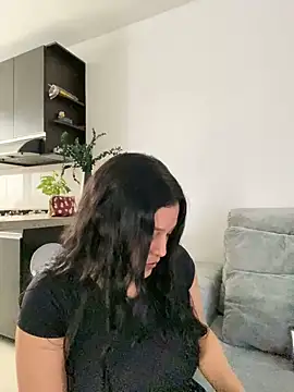 MarcellaGriffin online show from 01-18-25, 07:26