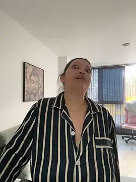 MarcellaGriffin online show from 01-24-25, 01:57