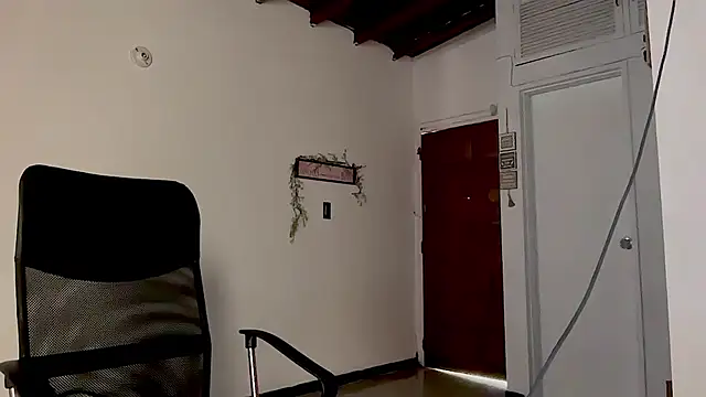 MarcellaGriffin online show from 07-18-26, 04:44