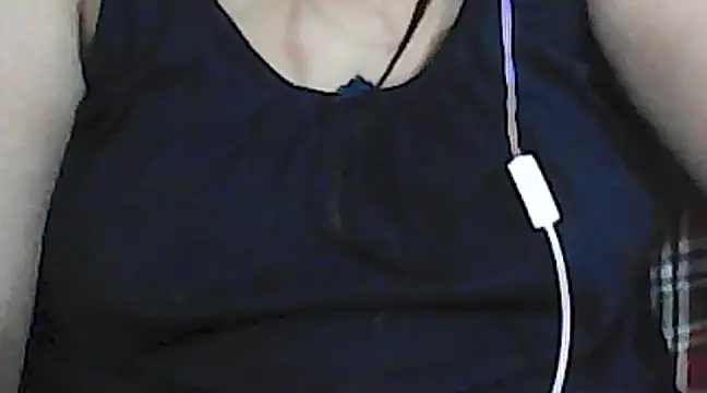 Snapshot of giga-bite chatting on 12-14-24, 06:20 giga-bite online show from 12-14-24, 06:20