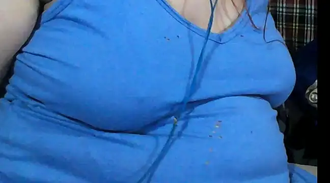 Snapshot of giga-bite chatting on 02-25-25, 06:20 giga-bite online show from 02-25-25, 06:20