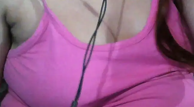 Snapshot of giga-bite chatting on 03-17-25, 06:00 giga-bite online show from 03-17-25, 06:00