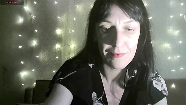 MarieODahliaS online show from 11-18-25, 11:36