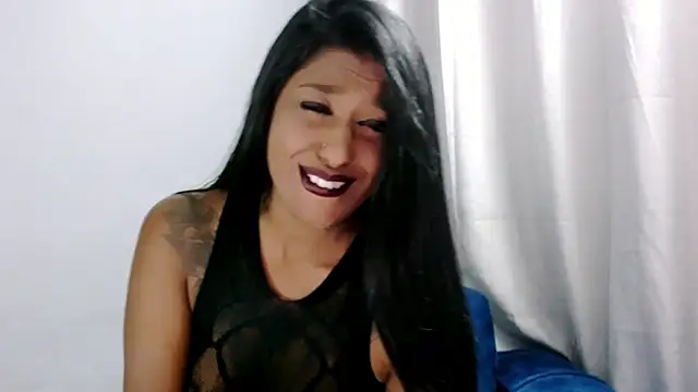 Lisaabrown  online show from 07-06-26, 11:07