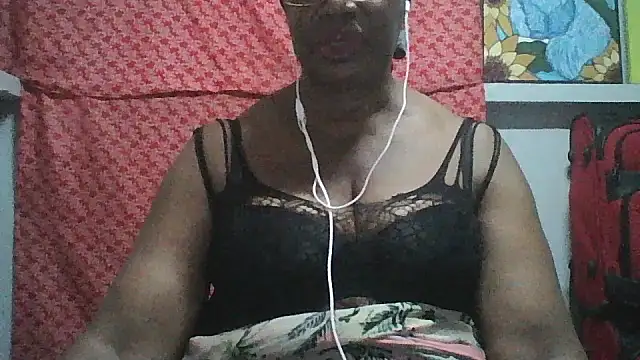 Snapshot of pink69pussy chatting on 01-19-26, 02:15 pink69pussy online show from 01-19-26, 02:15