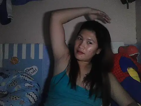 leamorena online show from 02-10-26, 04:11