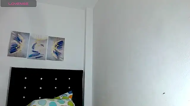 Kylie loveee online show from 07-12-26, 09:06