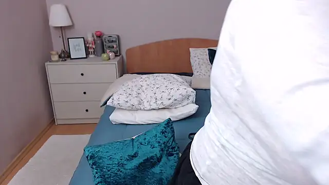 LeveMe2Nightt online show from 11-11-25, 01:44