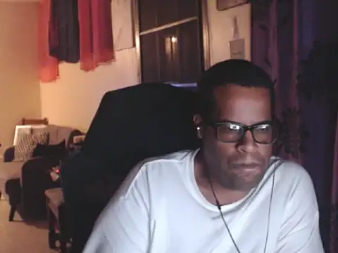 thesugar32 online show from 10-23-25, 02:11