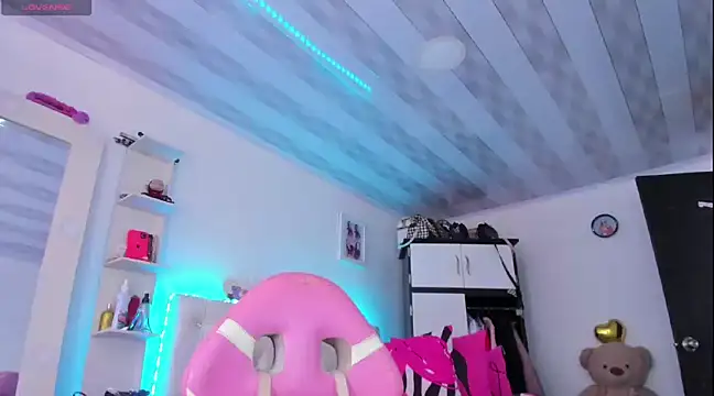 briitany hot online show from 02-21-25, 08:05