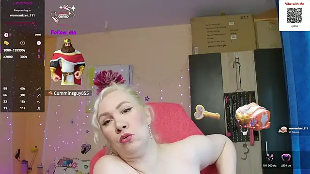 MissLexyGold online show from 10-23-25, 01:10