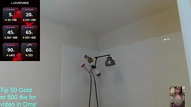 Blondiewithanass online show from 06-25-26, 07:18