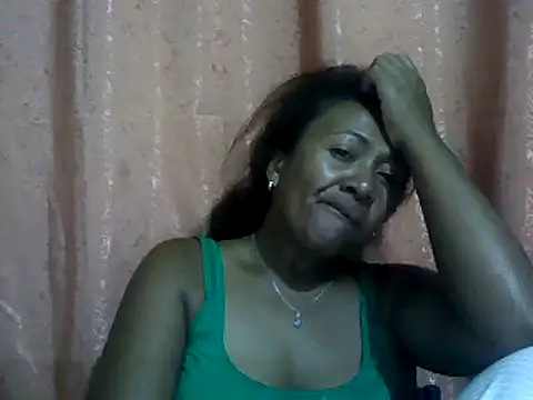 Snapshot of sexyladii chatting on 02-01-25, 06:08 sexyladii online show from 02-01-25, 06:08