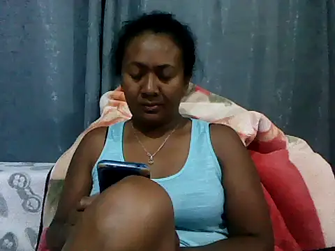 Snapshot of sexyladii chatting on 10-18-25, 05:03 sexyladii online show from 10-18-25, 05:03