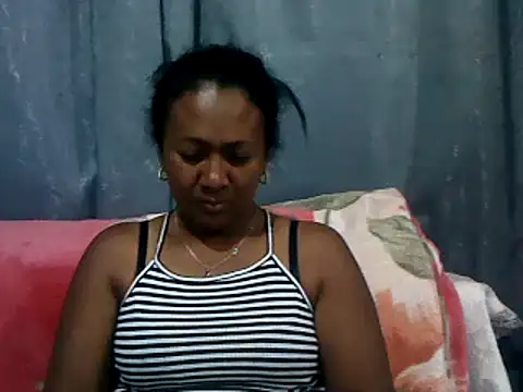 Snapshot of sexyladii chatting on 10-19-25, 04:51 sexyladii online show from 10-19-25, 04:51