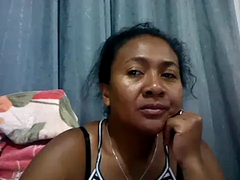 Snapshot of sexyladii chatting on 10-20-25, 04:29 sexyladii online show from 10-20-25, 04:29