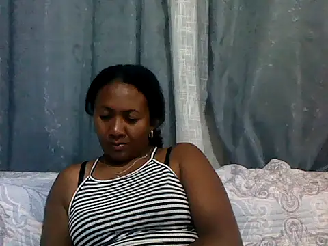 sexyladii online show from 11-28-25, 05:15