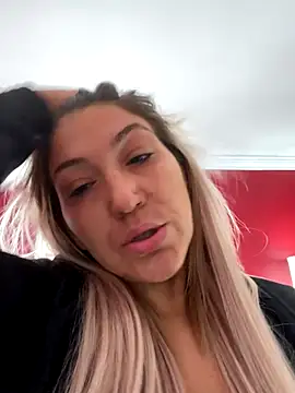 LittleMissEeve online show from 12-02-25, 04:24