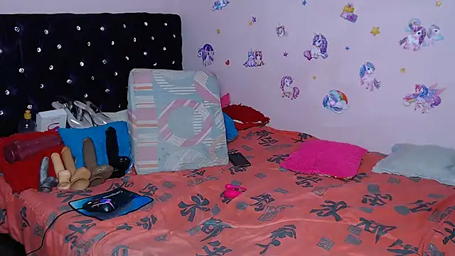 ShantalBlonde online show from 10-14-25, 02:34