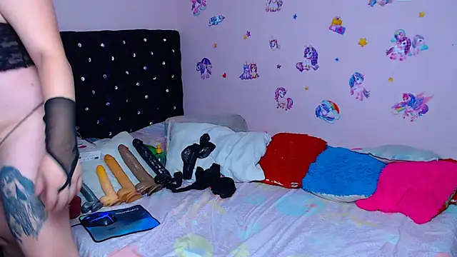 ShantalBlonde online show from 10-26-25, 02:28