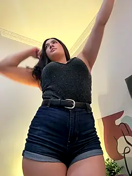 Nina lovi online show from 09-21-25, 12:01