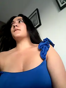 Nina lovi online show from 12-04-25, 11:02