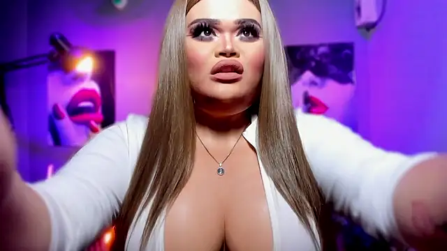 KarolinaThompson online show from 09-25-25, 06:22