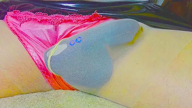 Snapshot of sexypenis75 chatting on 02-07-25, 03:52 sexypenis75 online show from 02-07-25, 03:52