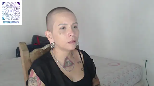 moon cat85 online show from 01-27-25, 09:22